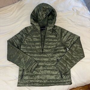 Everlane Renew Puffer Hooodie